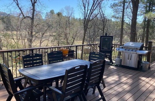 Payson House | Christopher Creek 3 bdrm mountain house, peace and views with private hot tub.