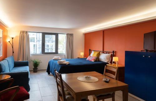 Pikermi Apartment | CHROMA Lodge Pikermi