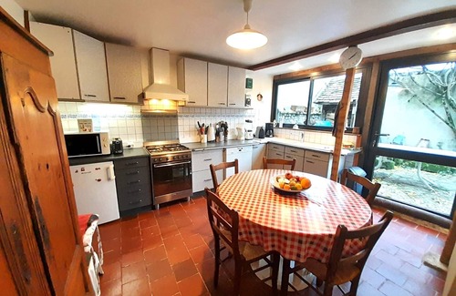 Chateauroux House | Chtx, belle maison de ville 4 chb cour privée