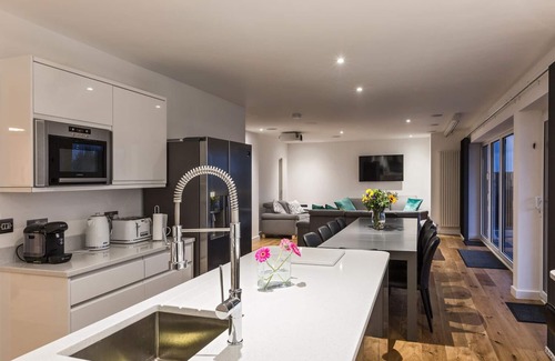 Towednack Cottage | CHY LOWEN, pet friendly, luxury holiday cottage in St Ives