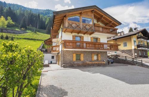 Moena Apartment | Ciasa Soppelsa 1
