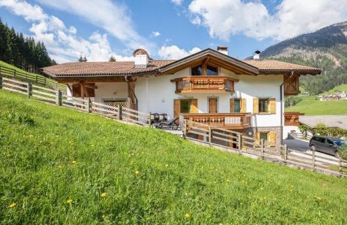 Moena Apartment | Ciasa Soppelsa 1