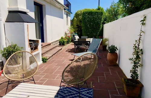 Ciboure House | Ciboure - Charming house overlooking the Nivelle - Beaches and shops within walking distance