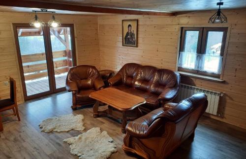 Jelesnia Ski Chalet | Cicha przystań na Madejach