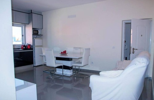 Santa Cruz Apartment | Cidadela Apartment