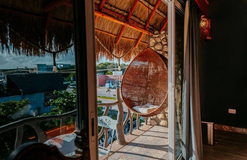 Tulum City Center Apartment | Cielito Hotel Rooftop Pool 20