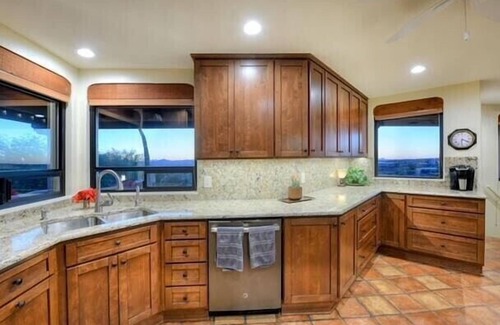 Cimarron Foothills Estates House | Cimarron: Spectacular city and mountain views, pool, hot tub, and more!