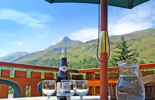 Praranger Ski Chalet | Cime de Caron Balcony Chalet - 8 Room Chalet 15 People