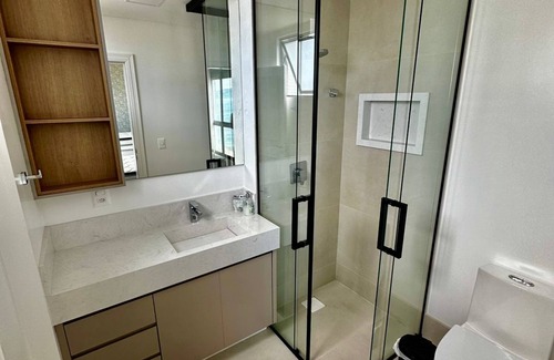 Centro Apartment | Cinema view in Itapema with 3 suites