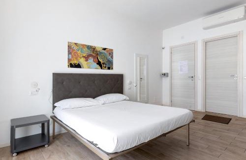 Historic Center Apartment | Cineteca Grey Studio I by Wonderful Italy