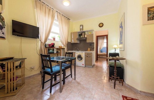 Trionfale Apartment | Cipro Tiny House - One Bedroom Apartment, Sleeps 2