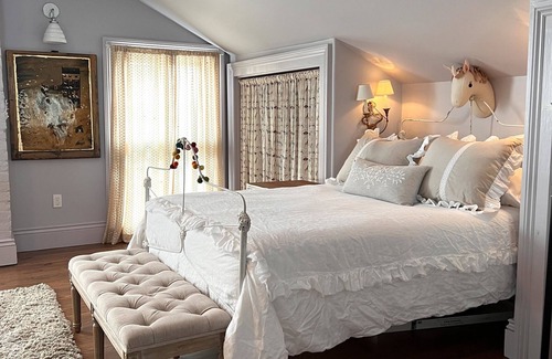 Lower Garden District Bed & Breakfast | Circa 1838, Quintessential Southern Greek Revival Center Hall, Pool & Grounds