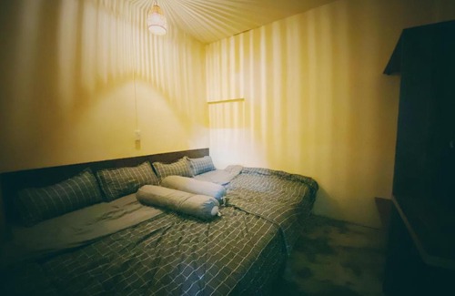 Phuong Apartment | Circle B