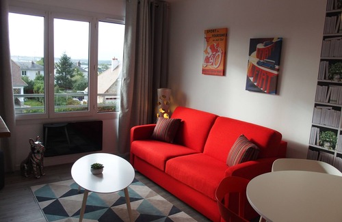 Le Mans Apartment | Circuit - 24 hours or more at home