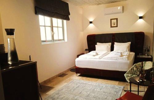 Victoria House | Citadella X Casa Jorge