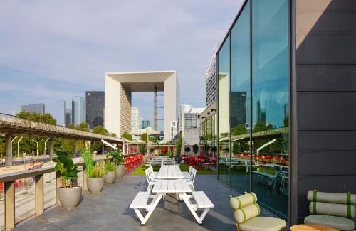 Parc-Nord Hotel | citizenM Paris La Défense