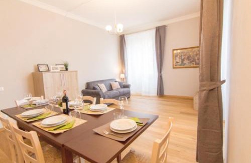 Santa Maria Novella Apartment | Cittadella Apartment