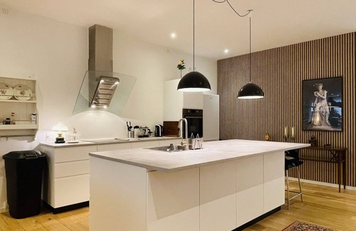 København V Apartment | City Apartment in Copenhagen with 4 bedrooms sleeps 8