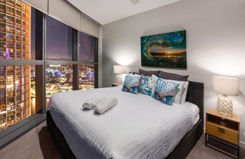 Brisbane Central Business District Apartment | City Beach Brisbane Queens Wharf -Spectacular River Views - Sleeps 6