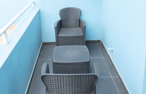 Praia Apartment | City Center Charm: 1-bdr apt in Palmarejo - LCGR