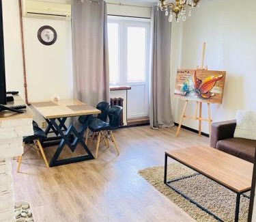 Mykolaiv Apartment | City Center Sobornaya
