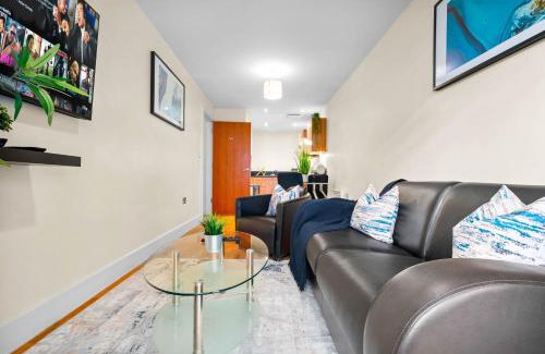 Theatreland Birmingham Apartment | City Centre - Chinatown - Apartment - Balcony - Secure Parking - Fast WIFI - 39A