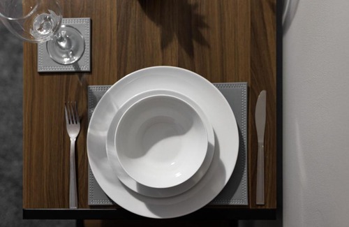 Middlesbrough Apartment | City Centre Studio 1 with Free Wifi and Smart TV by Yoko Property