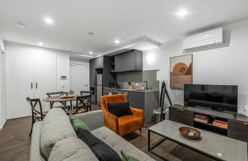 Reid Apartment | City Escape Reid ACT