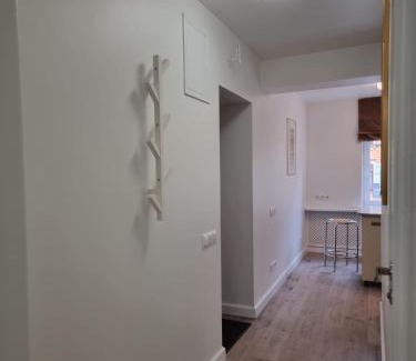 Grizinkalns Apartment | City Inn Riga Apartment, new renovated in Quiet center with balcony with parking