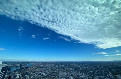 Carlton South Apartment | City Private Luxurious penthouse 3b2b Apt 202sqm