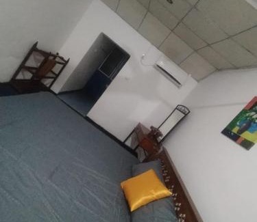 Anuradhapura House | City tour tourist guest and wilpattu safari
