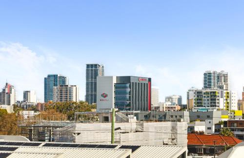 Perth Apartment | City Views, Beaufort St, 120sqm, Multiple Beds