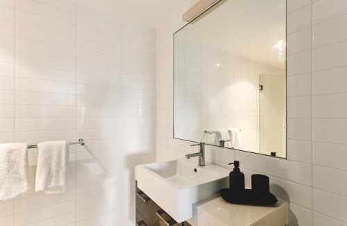 Perth Apartment | City Views, Beaufort St, 120sqm, Multiple Beds