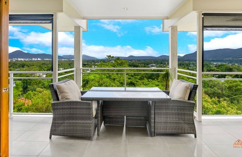 Edge Hill House | city views @ Edge Hill