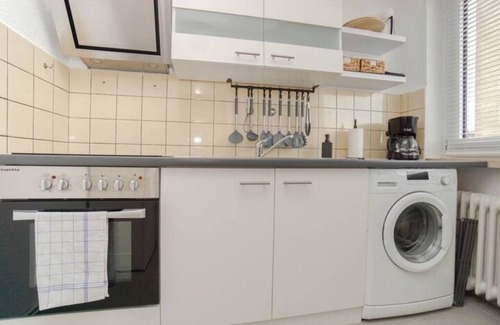 Mitte-Sud Apartment | Citycenter Living | 2Zi | 3OG | 2P