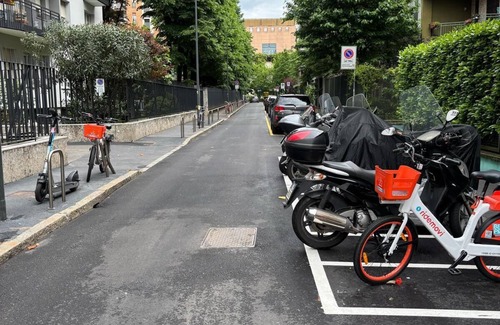 Fiera Apartment | Citylife Nest - One Bedroom Apartment, Sleeps 2