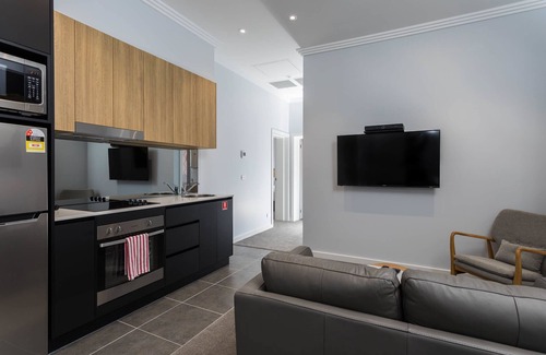 Wagga Wagga Hotel | Civic Apartments