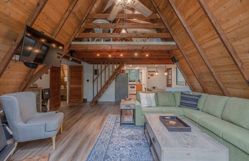 Innsbrook Ski Chalet | CJ's Cabin on Aspen by Innsbrook Vacations!