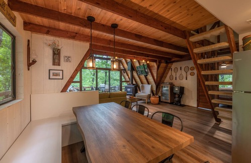 Innsbrook Ski Chalet | CJ's Cabin on Aspen by Innsbrook Vacations!