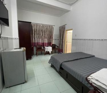 Binh Thuy Hotel | CKC 24H Hotel - Near Can Tho City Center