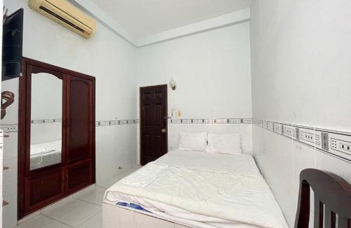 Binh Thuy Hotel | CKC 24H Hotel - Near Can Tho City Center