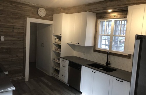 Cote-Des-Neiges—Notre-Dame-De-Grace House | Clanranald Stables Historical and modern