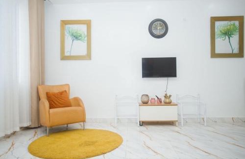 Mombasa Apartment | Clarah's paradise 2