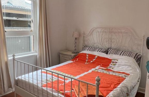 Clarence Gardens House | Clarence gardens