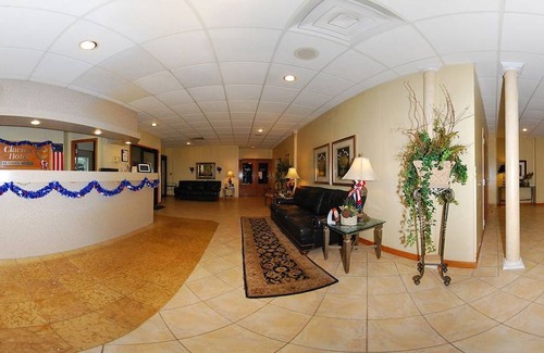 West Baraboo Hotel | Clarion Hotel and Convention Center Baraboo
