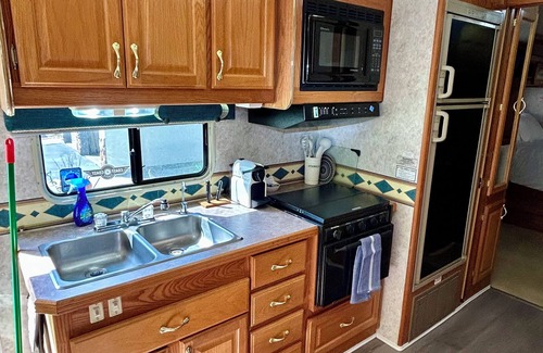 Sicamous House | Class A RV on Tree Streets
