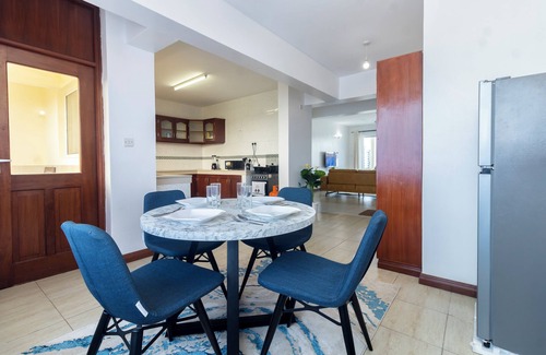 Mombasa Apartment | Classic 2-bedroom Apartment in Mombasa with Seaview