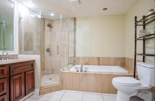 Bixby Knolls House | Classic Bixby Highlands Pool Home in Long Beach! home