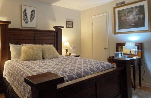 Mount Dora Condo | Classic convenient comfy condo