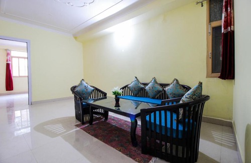 Shyamkhet House | Classy 2BHK Homestay in Bhowali, Nainital